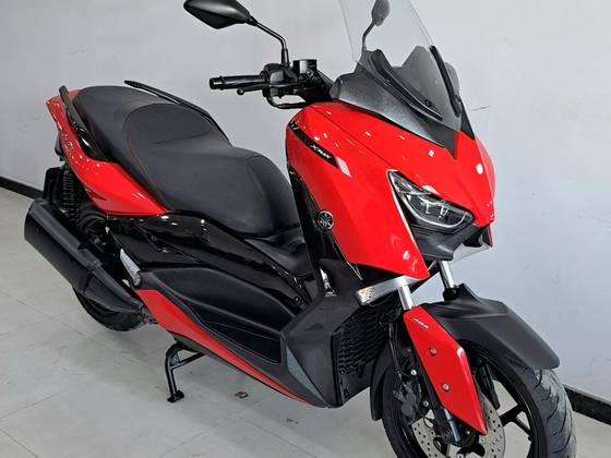 YAMAHA XMAX ABS 